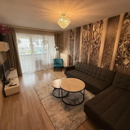 Coresi Comfort Lejlighed
